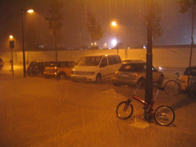 8884 Nacional Valencia diluvio 00